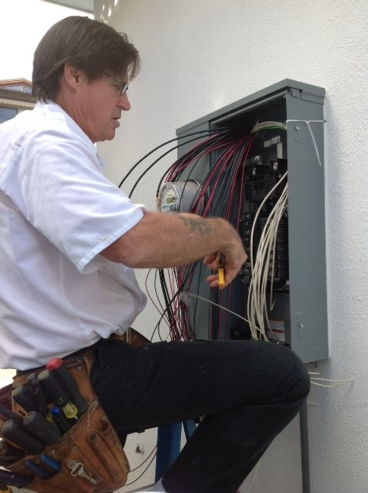 Photo(s) from Point Loma electric