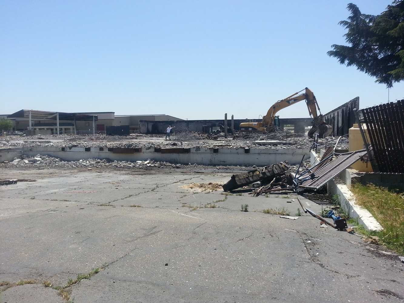 Photos from Leas Demolition