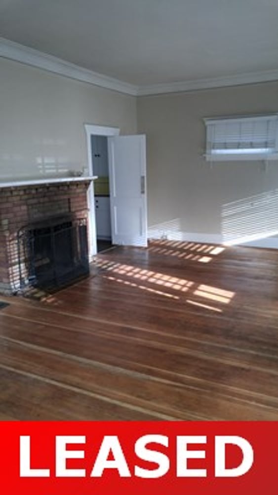 Rental Home - 2 Bedroom Tri-Plex Building in Ballard