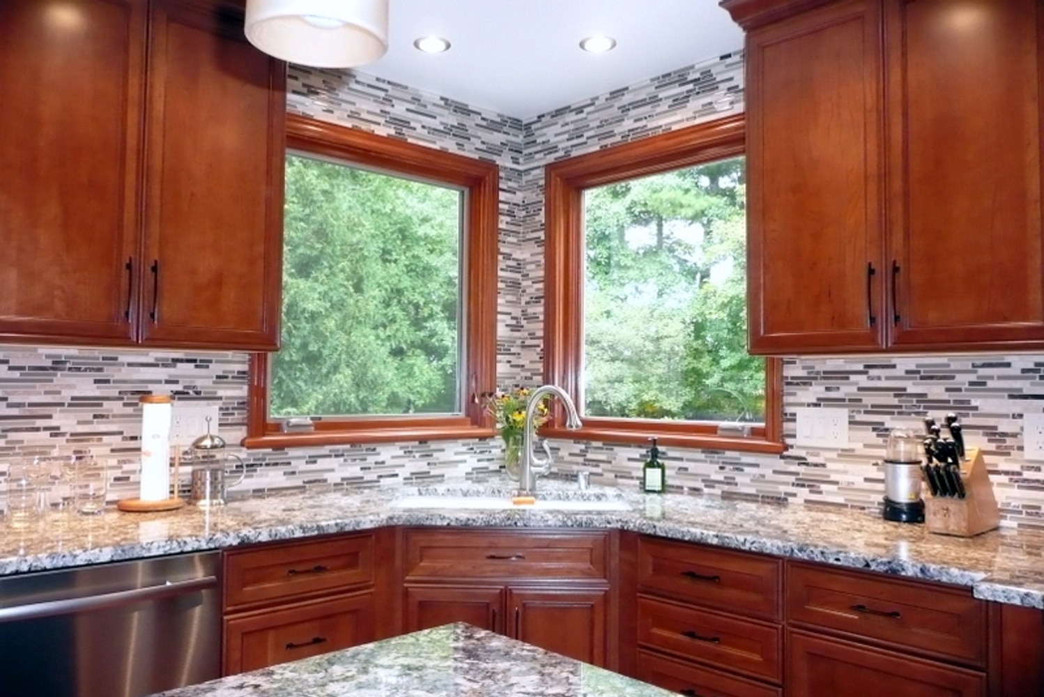 Photo(s) from Rainbow Home Improvement Llc