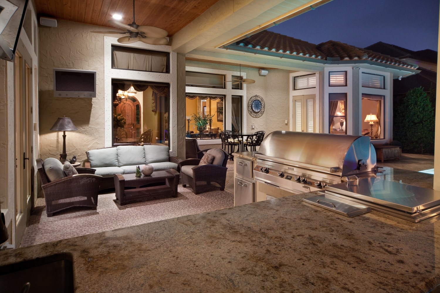 Tuscan Style Lakefront Windermere Residence