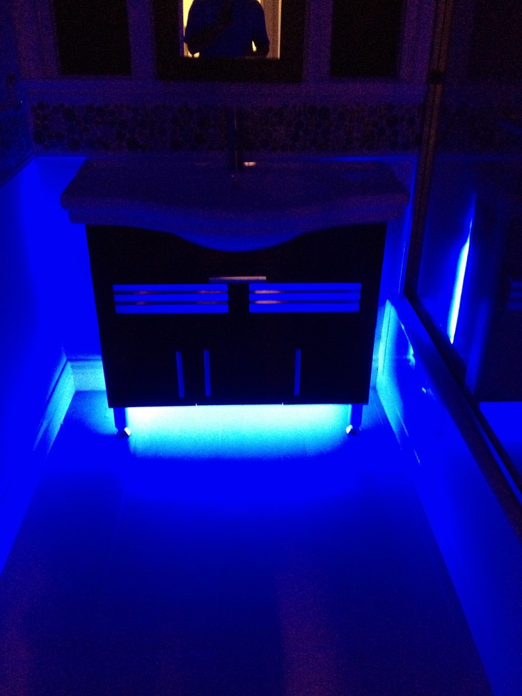 LED Lighting/Fiber Optics