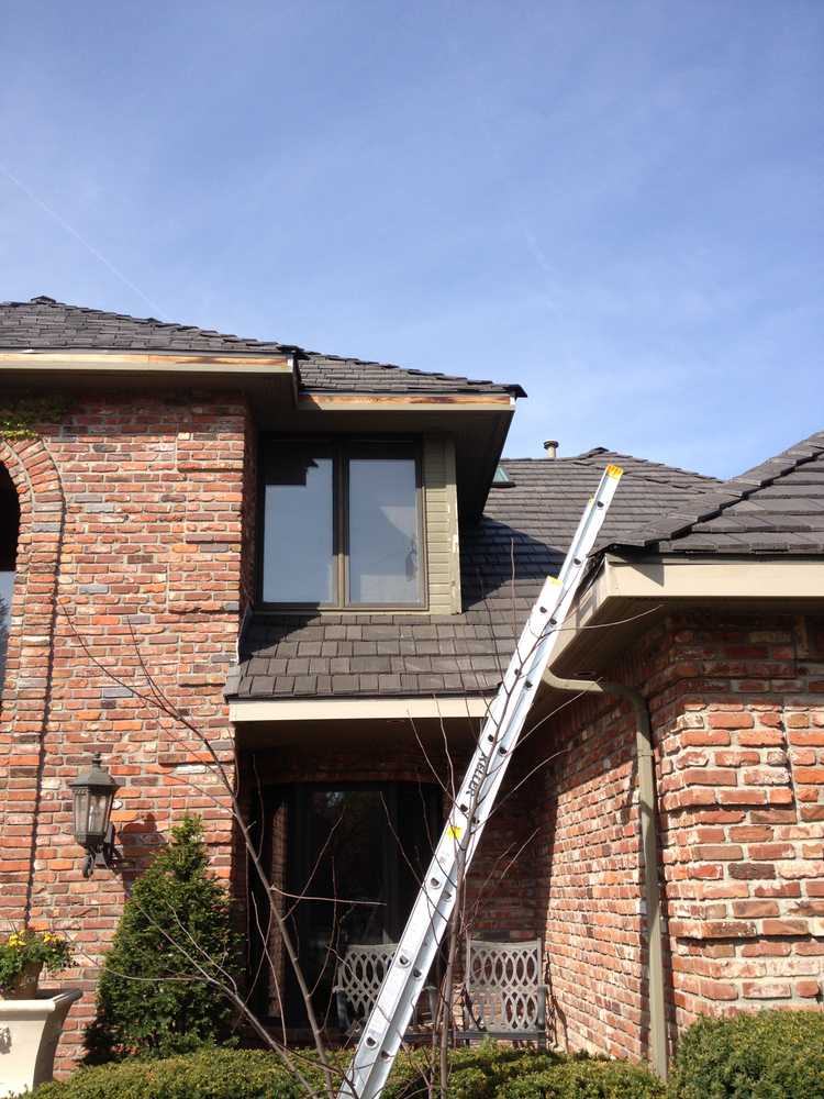 Photos from L&L Seamless Gutters LLC.