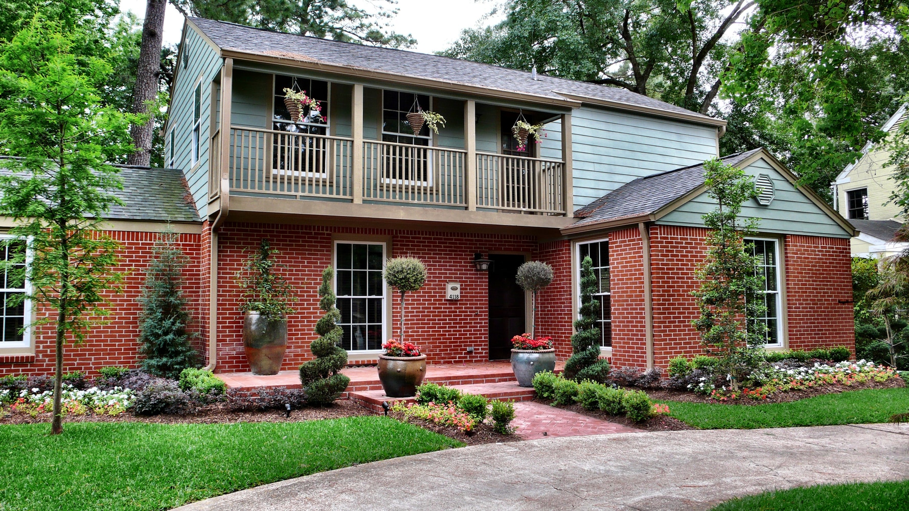 Riverside Terrace - Fernwood Residence