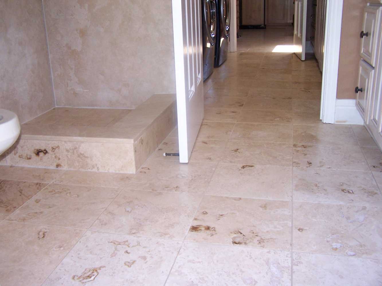 Laminate & Tile Flooring