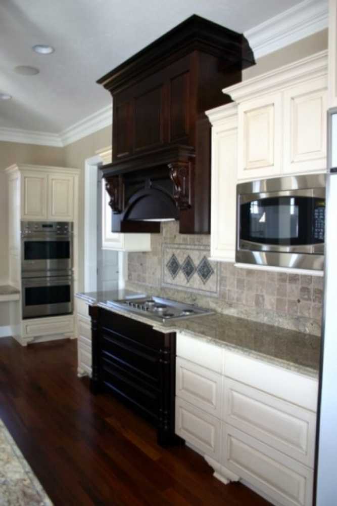 Kitchen by Darrell Ray Construction