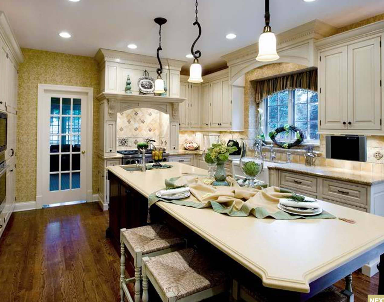 Glen Ellyn Kitchens