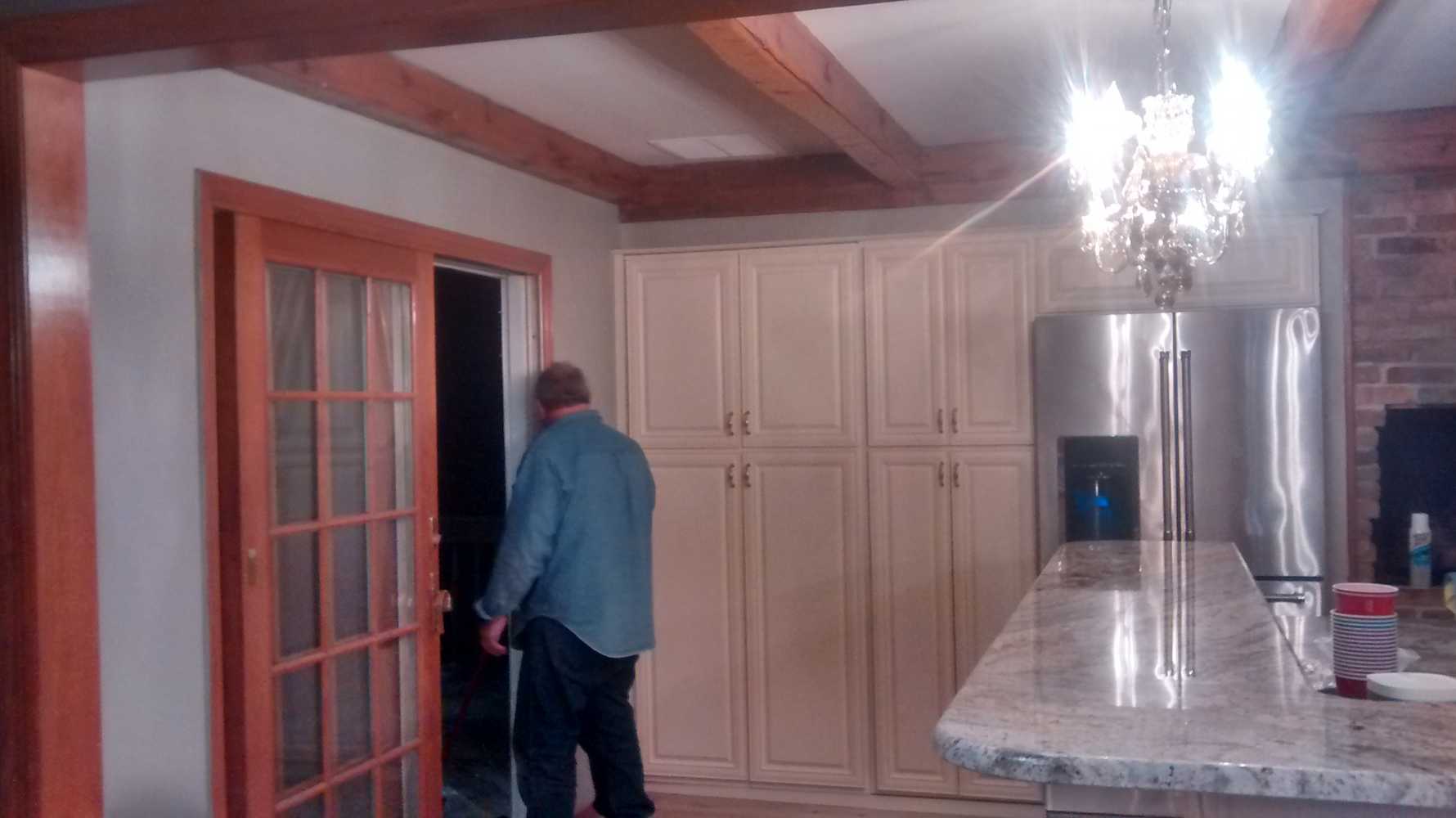 Photo(s) from Fine Paintings And Floors