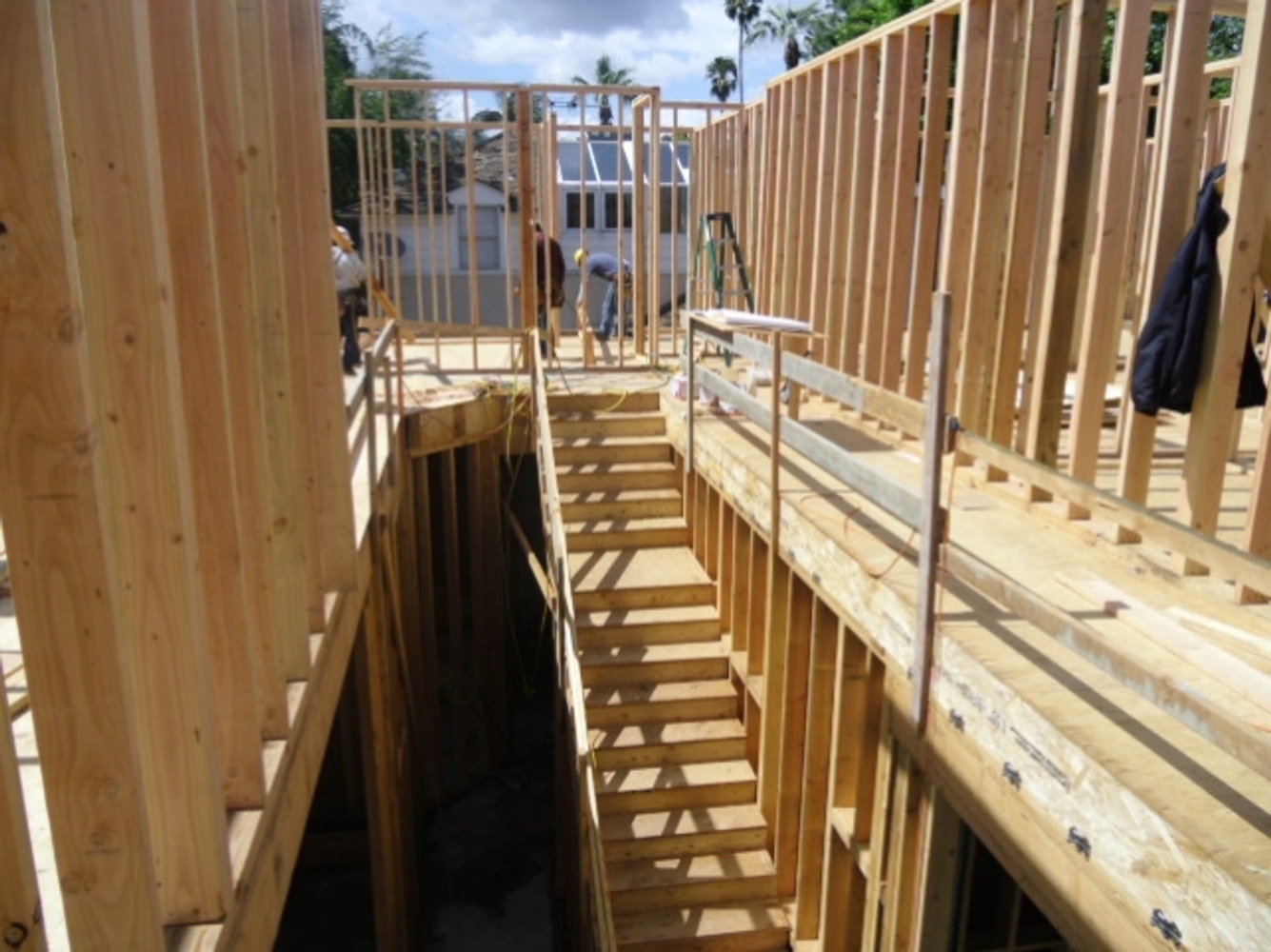 STRUCTURAL FOUNDATION AND FRAMING IN BEVERLY HILLS