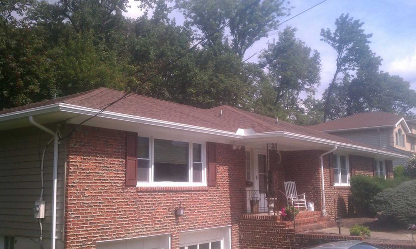 Project photos from Murdoch Walker Roofing & Siding