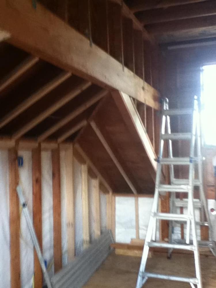 Dead On 2nd Story Garage Addition