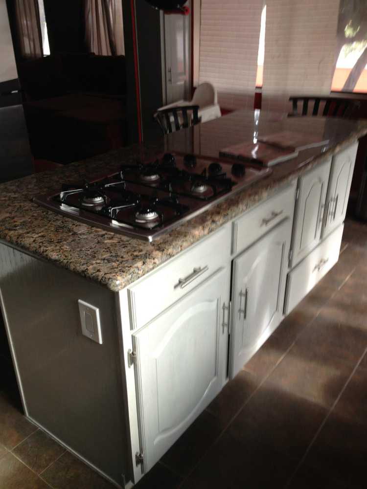 Kitchen with Energy Efficient Windows