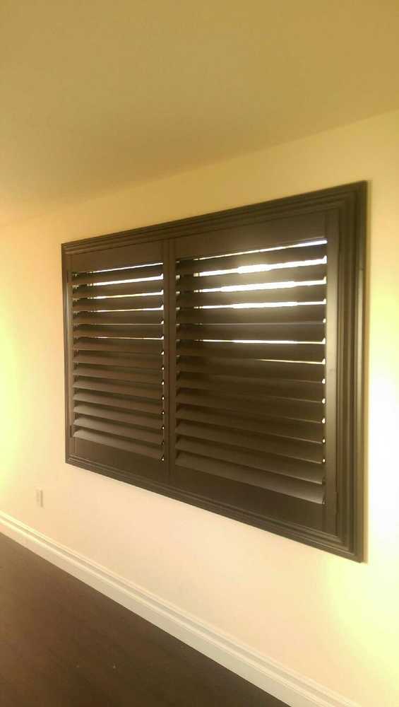 Desi Blinds Ans Shutters