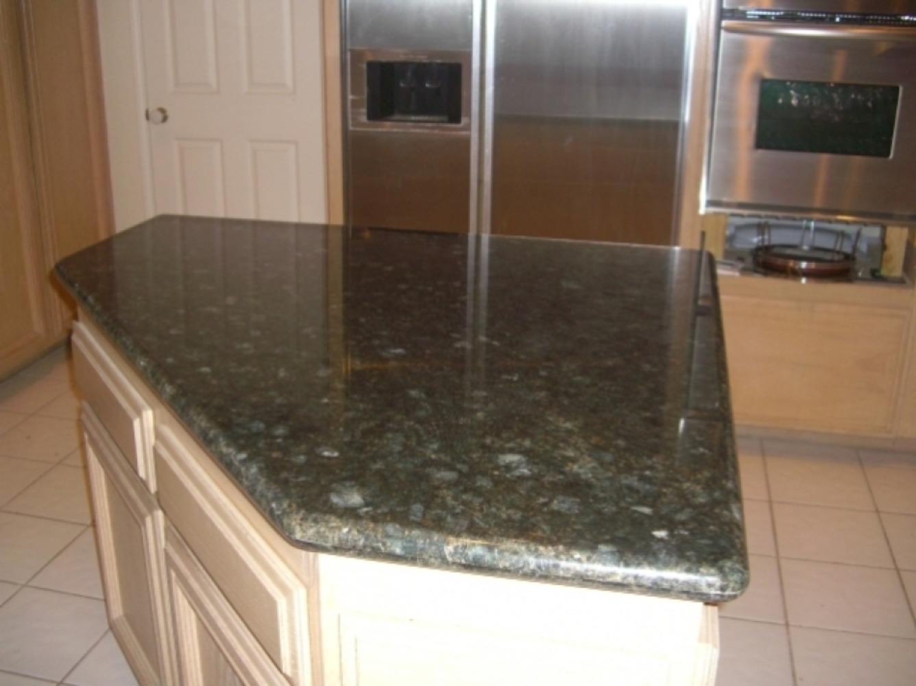 Kitchen Remodeling in H.B. Ca