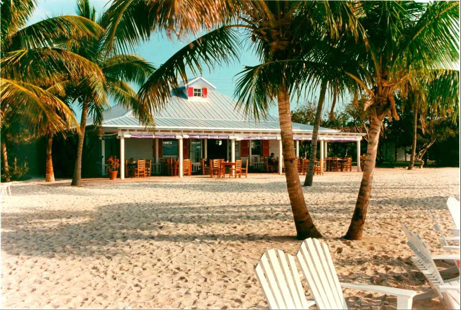 Morada Bay Beach Bar