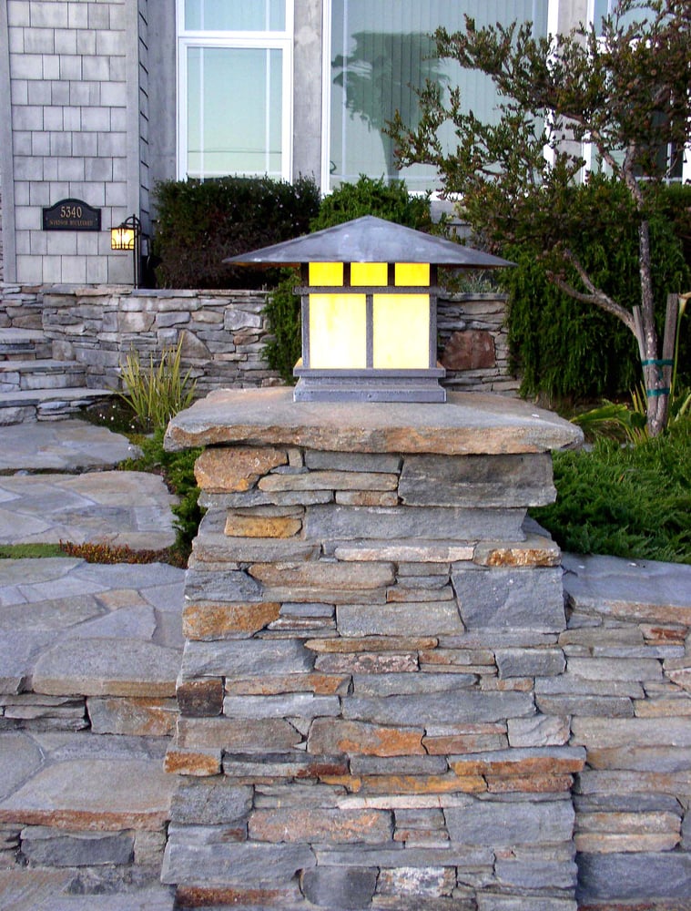 Cambria Stone Entry