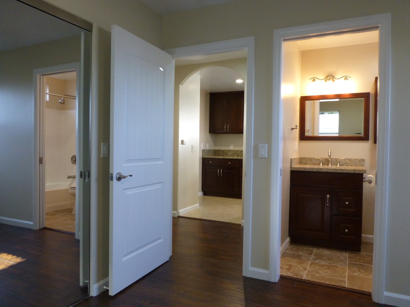 Photo(s) from Ramon Galvez-Arango Architect