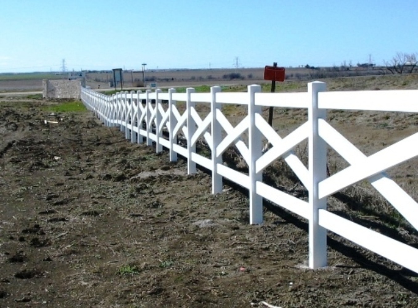 Future Outdoors Vinyl Fences