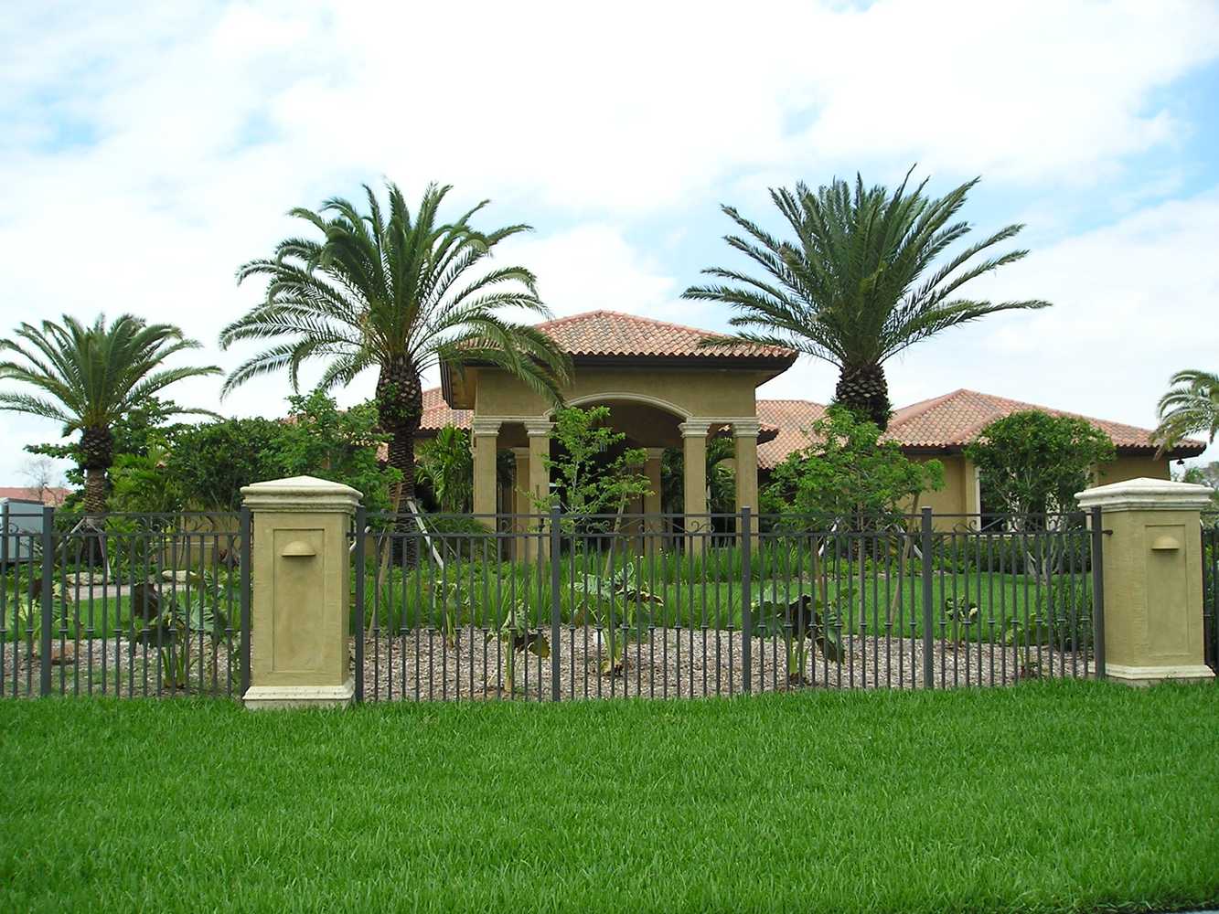 Hialeah Gardens Estate