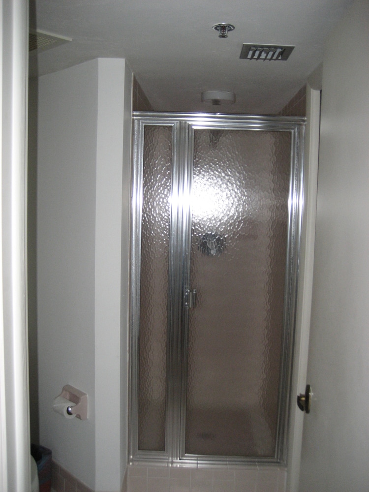 Condo Renovation by Kevin Williams Construction Inc