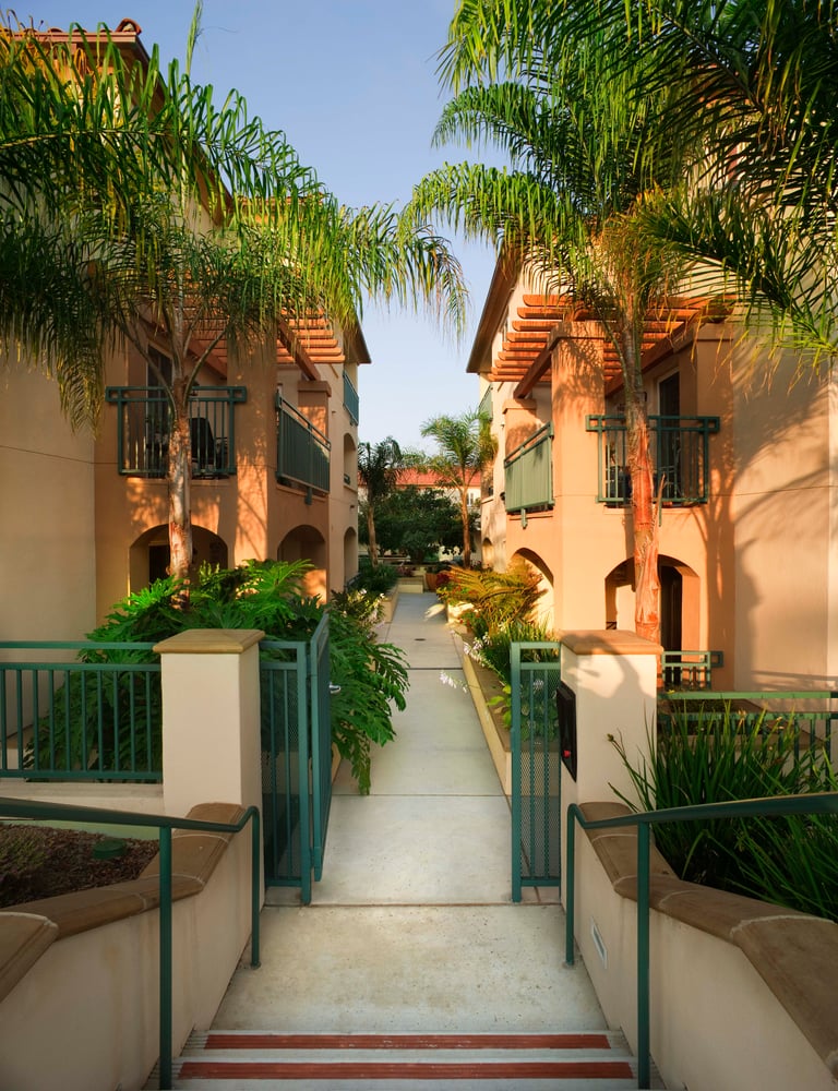 White Sands La Jolla - be.group
