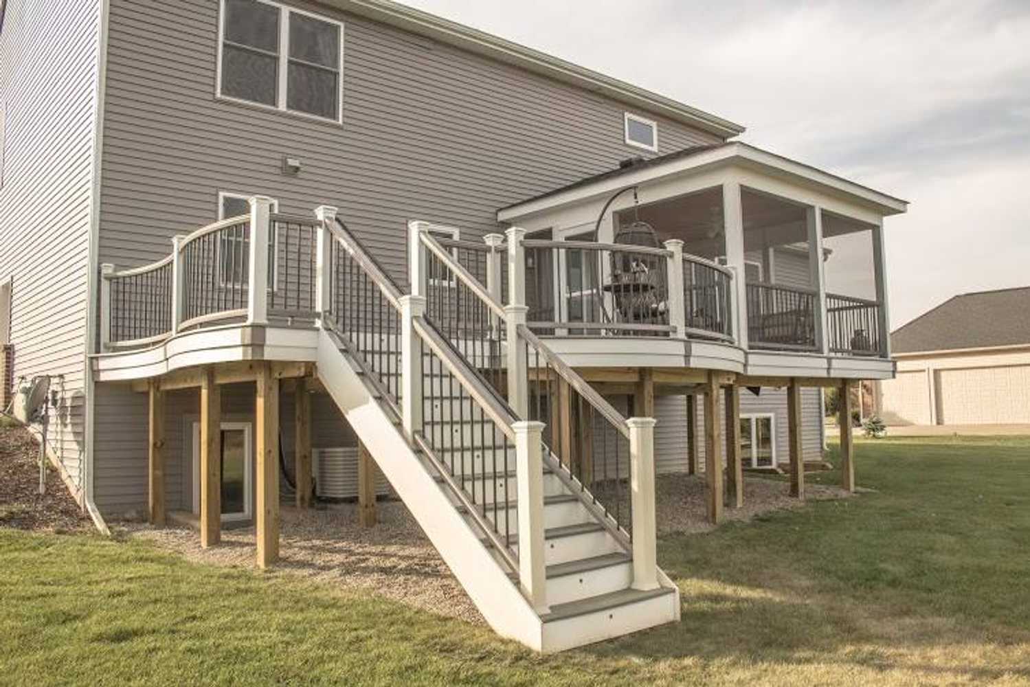 Woodcraft Design & Build Llc, Livonia, MI General Contractors