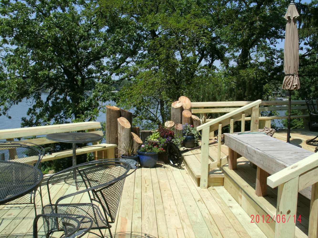 Lakeside Deck with Unlimited Seating and Views