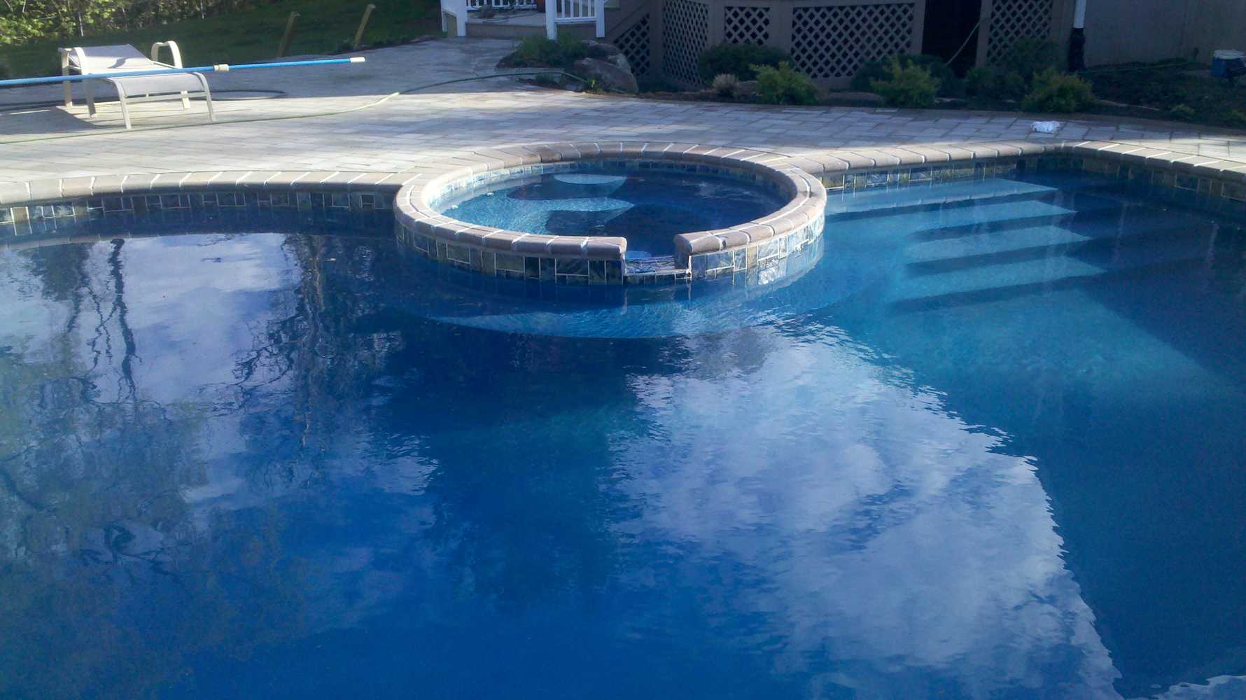 SWIMMING POOL RENOVTION ( TILE AND COPING ) PAVER 