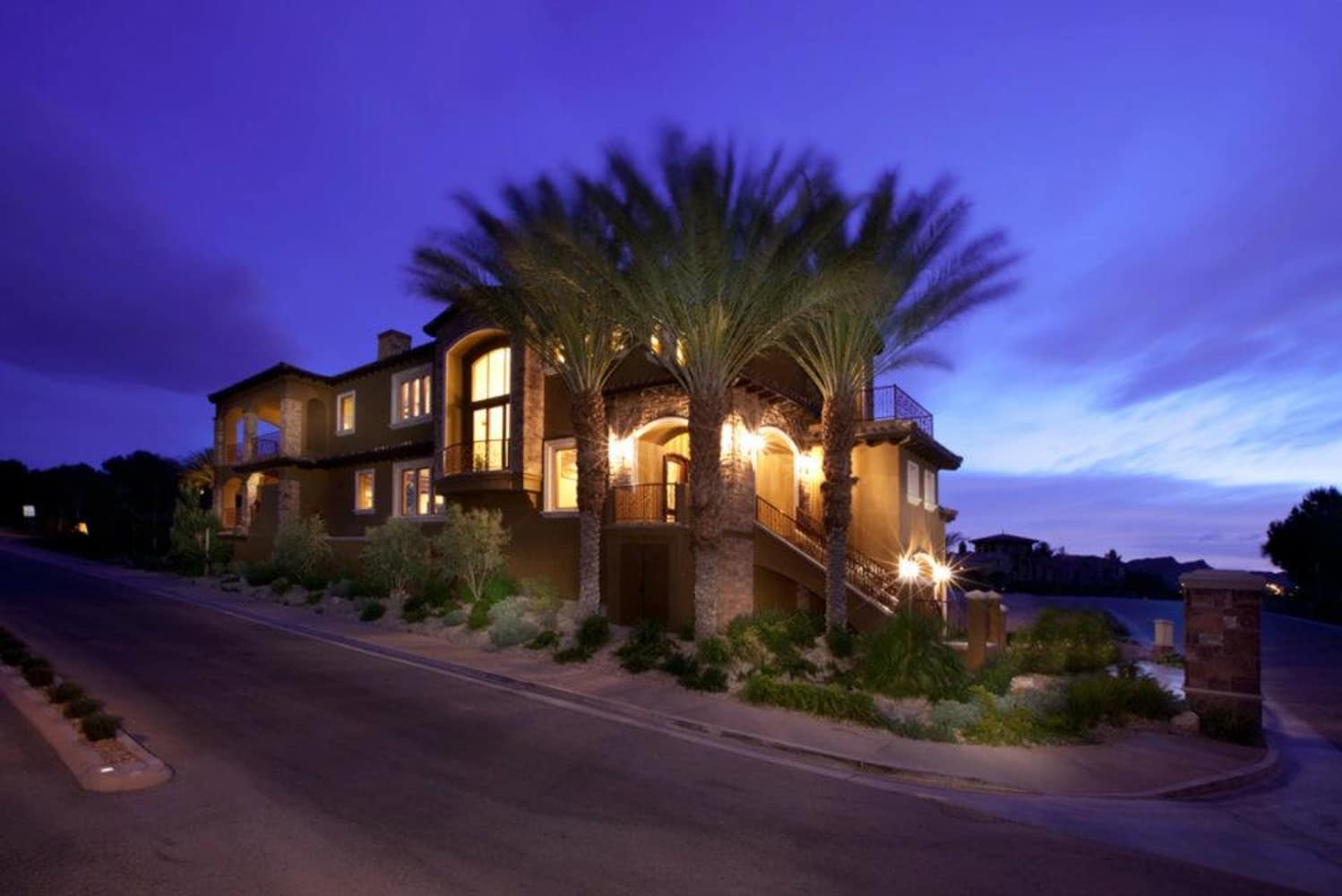 Via Lido Custom Home - Level Development Group Llc