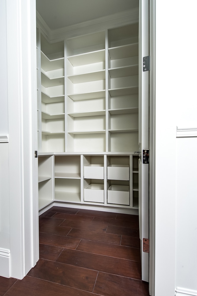 Encino Beach Style New Construction - Densmore