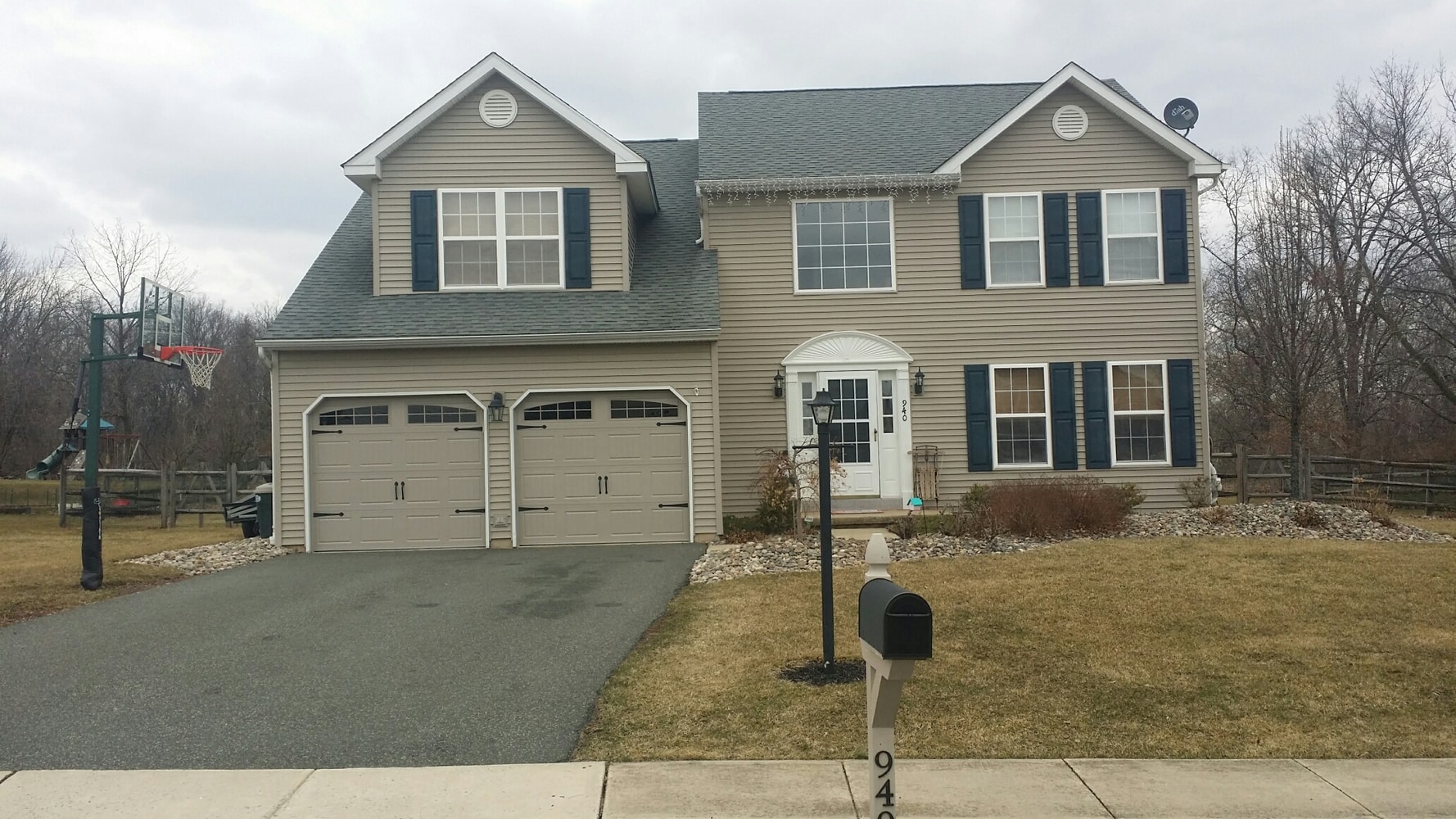 Photo(s) from Ryan Mathias Garage Doors