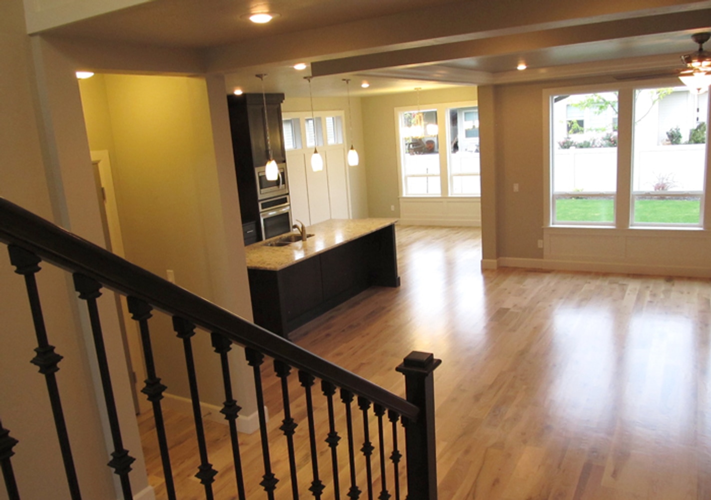 Photo(s) from Red Oak Development Llc