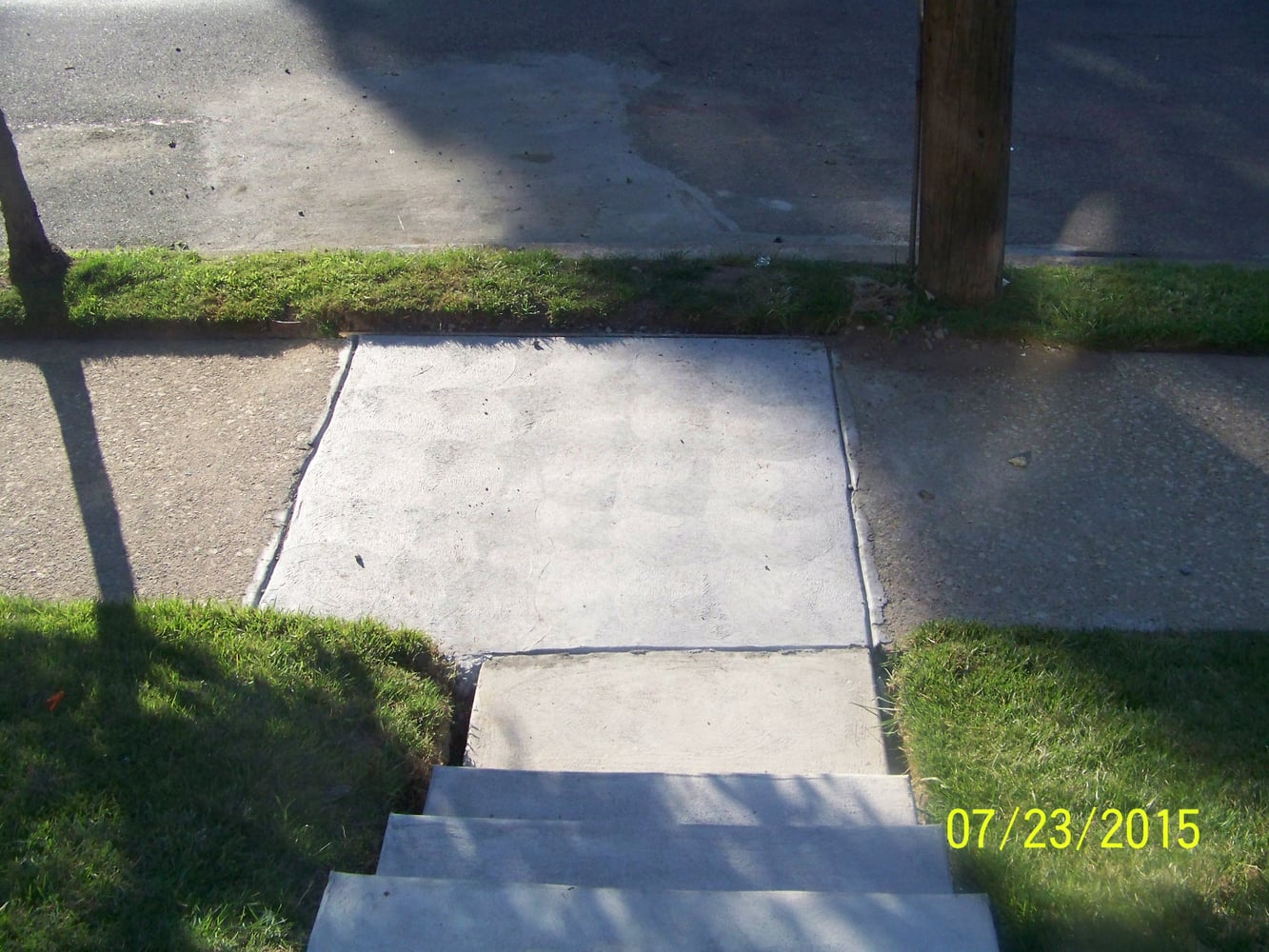 2339 Bryn Mawr Ave back patio