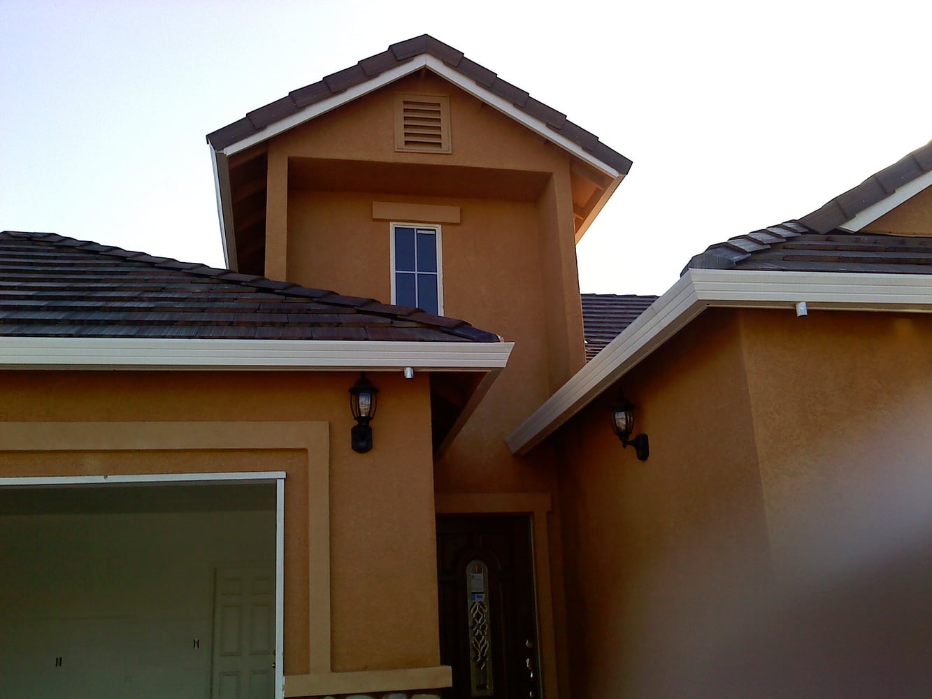 Three coat with texture