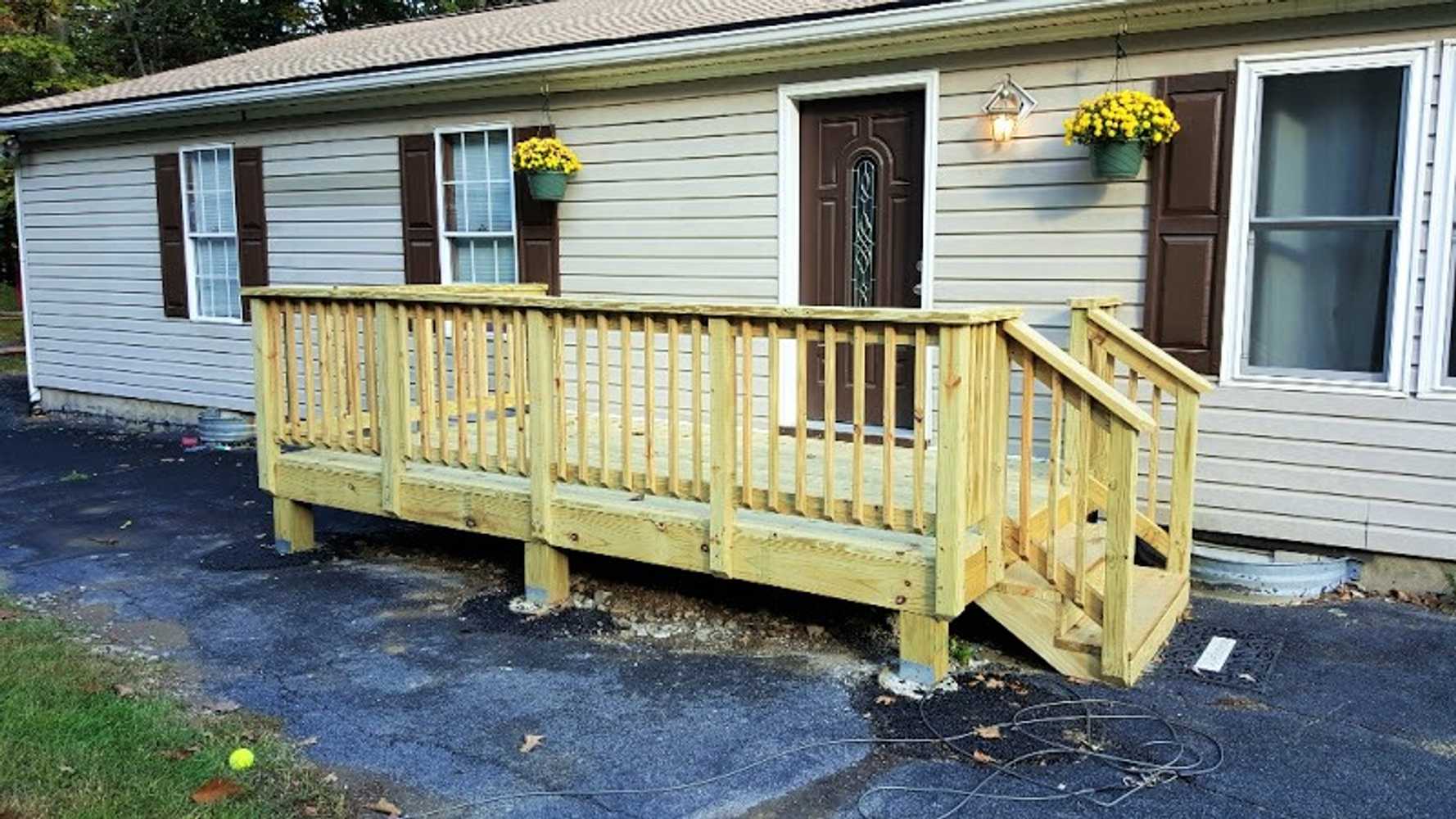 Small front deck 