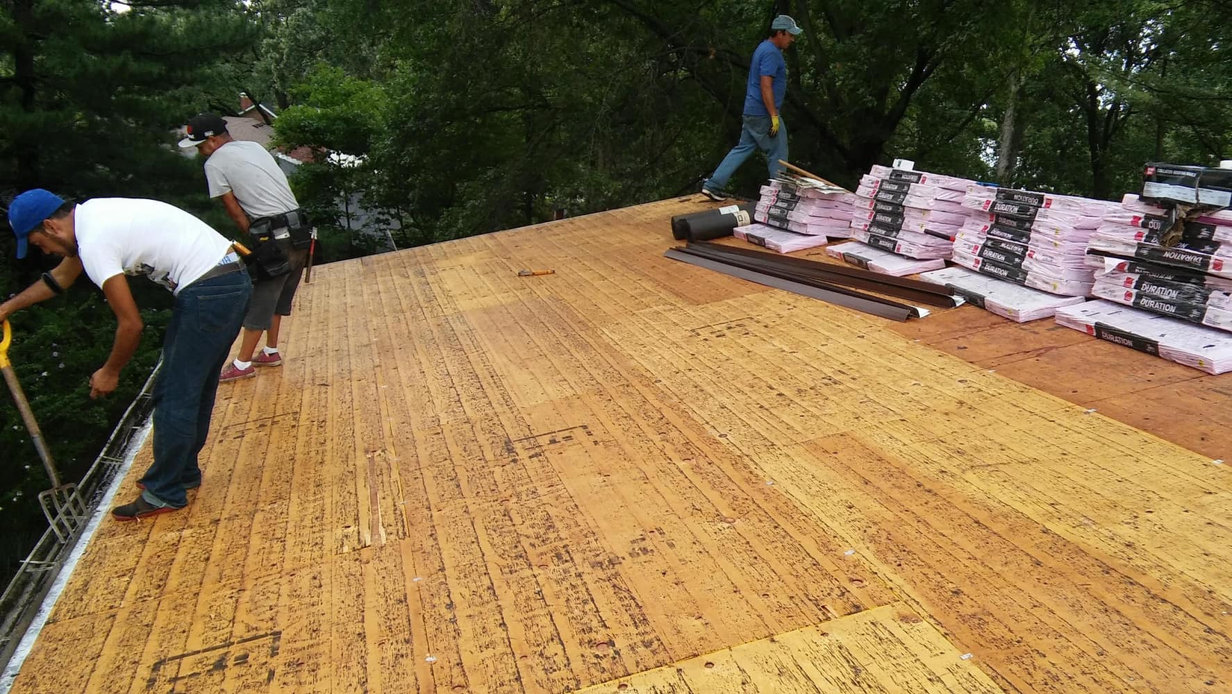 Many pictures of projects