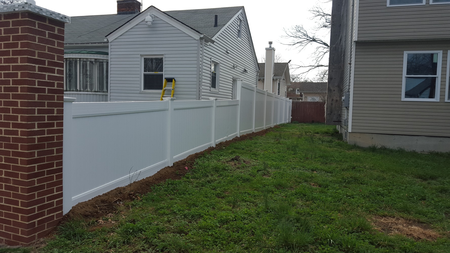 Photo(s) from Julios Fence Corp