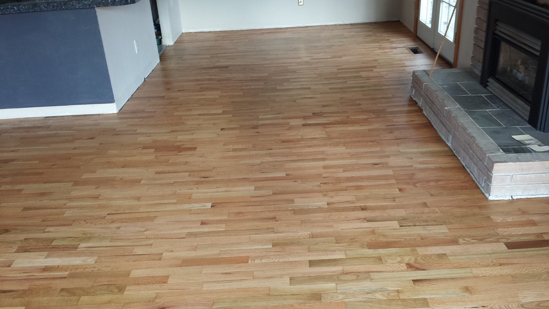 Hardwood flooring refinish 