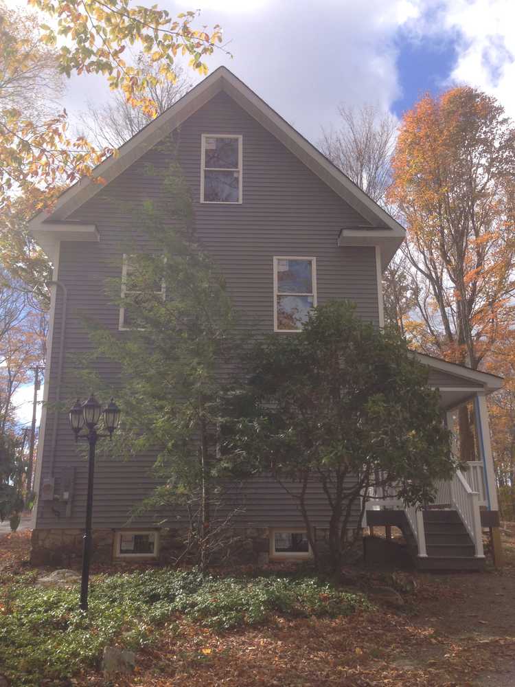 Roof & Siding - Raccoon Island