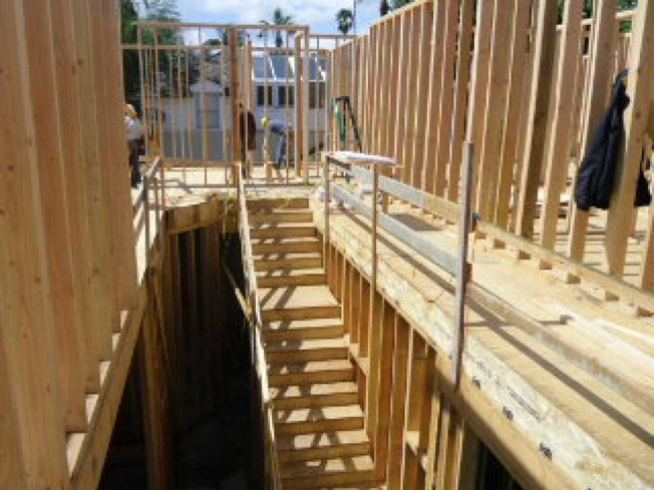 STRUCTURAL FOUNDATION AND FRAMING IN BEVERLY HILLS