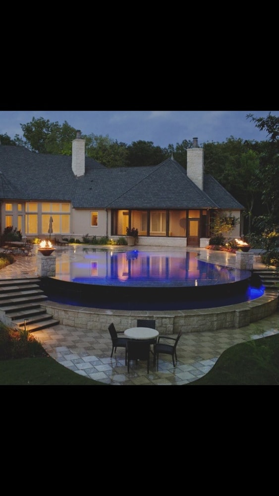 Photo(s) from Advanced Images Tile