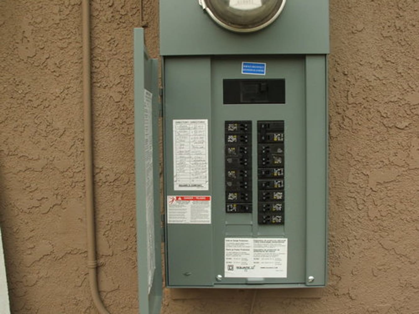 Photo(s) from Z&M Electric