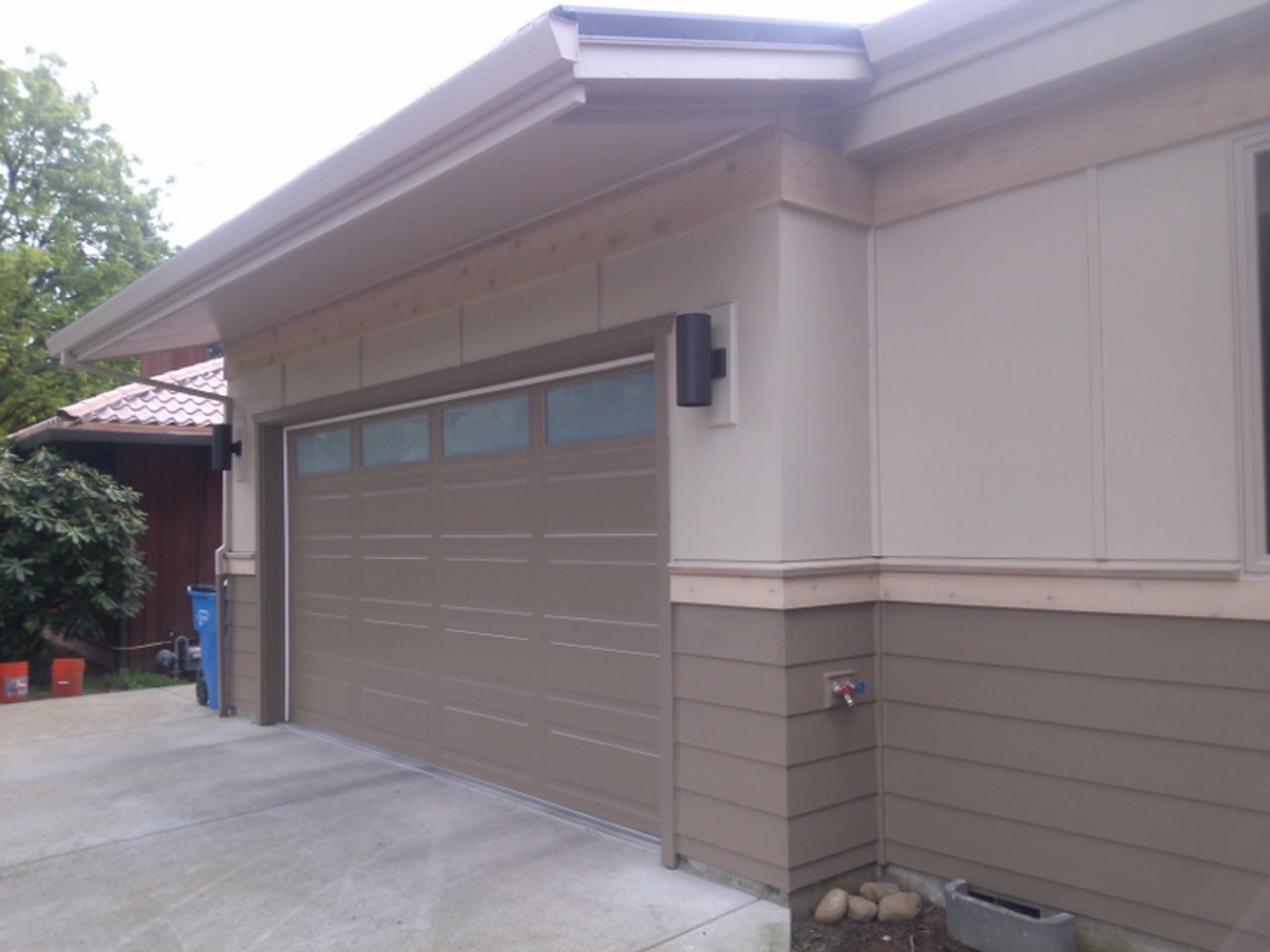 J. Roderick Young Custom Homes Inc. | Custom Contemporary