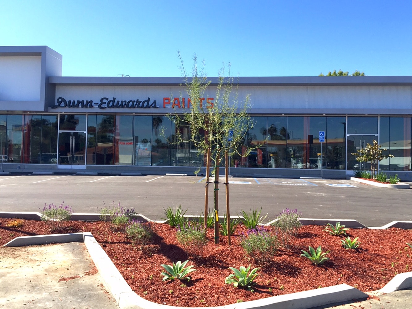 COMMERCIAL PROJECT, LONG BEACH GATEWAY CENTER