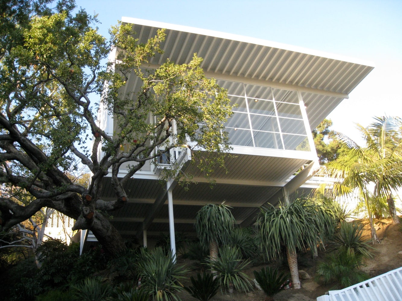 Neil Johnson Steel House