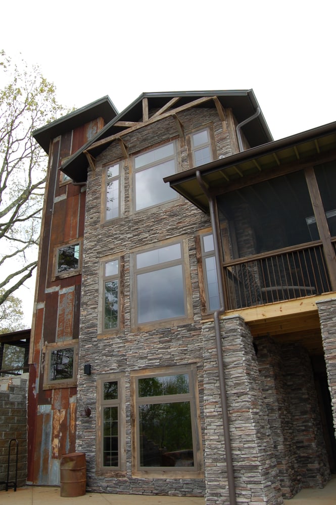 London Mountain Getaway