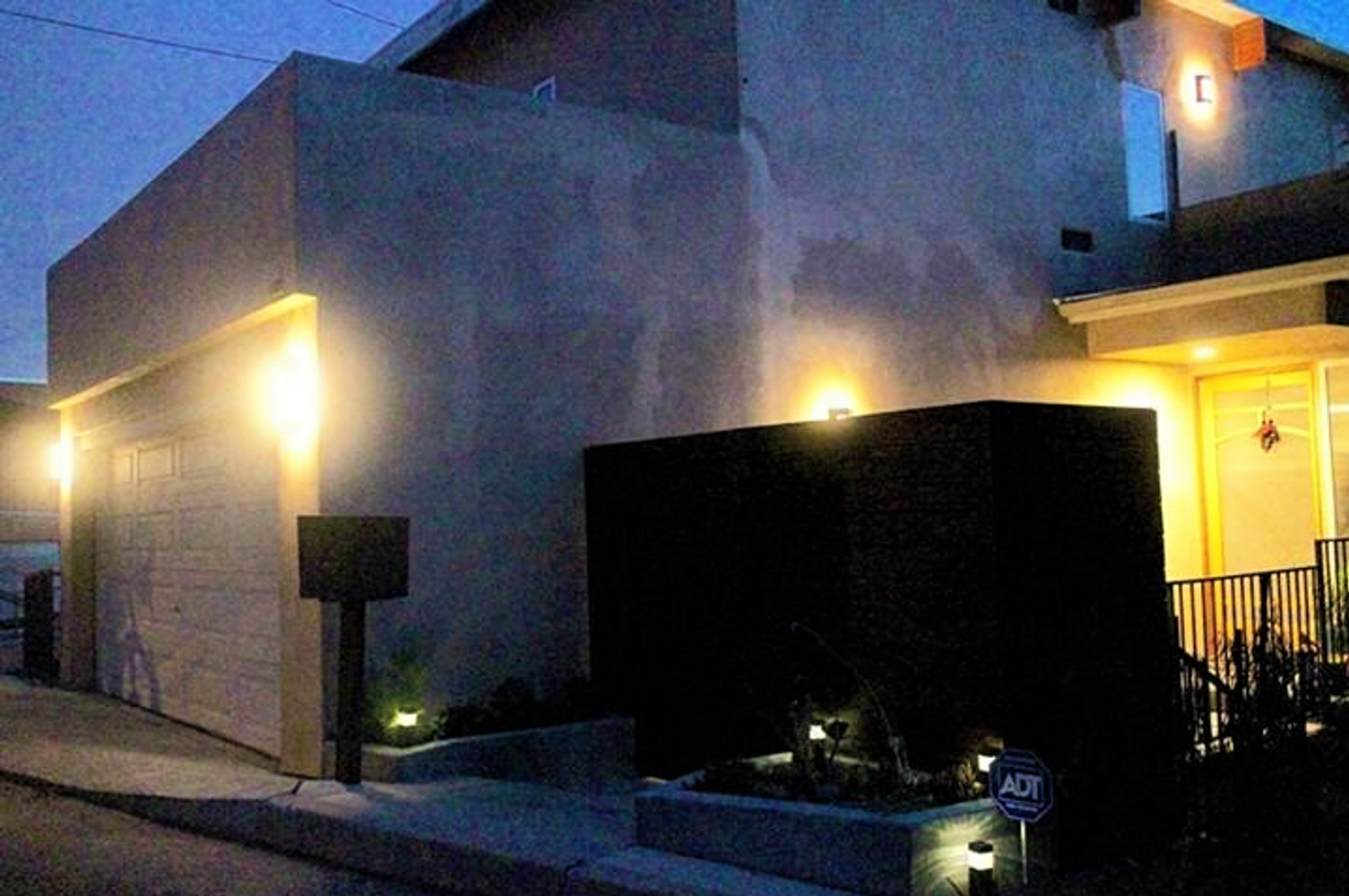 Photo(s) from M M R Electric