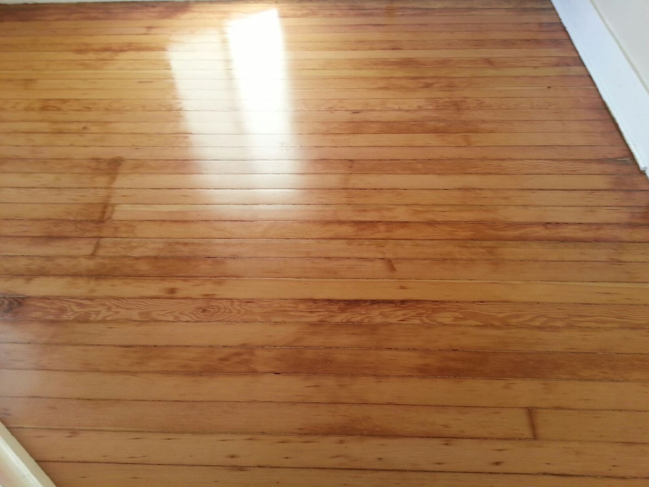 L.A. Interiors - Hardwood Floor Refinishing Project