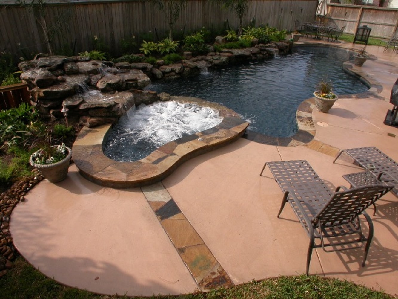 Signature Pools of Texas - Humble