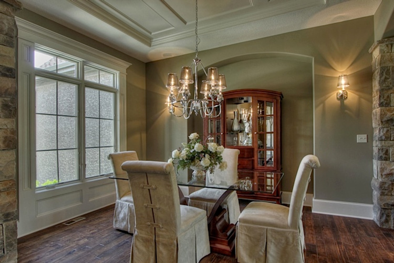 Bellagio Reverse w/ Side Entry